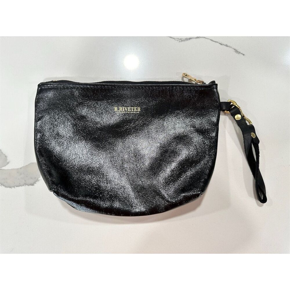 R Riveter Women's Black Clutch Wristlet Bag Medium Zip Closure